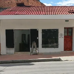 https://101-apartaestudio-plaza-de-toros.hotels-bogota.net